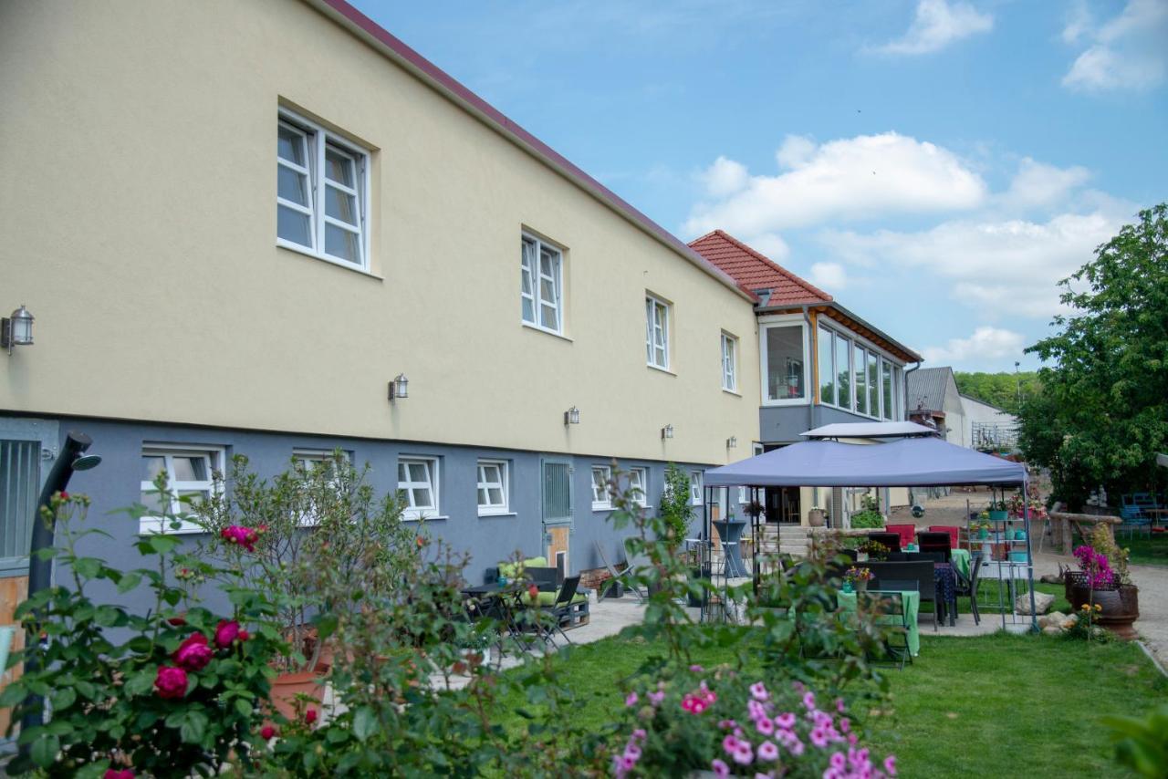 Ranchzimmer Am Hippo-Campus Reit- Und Therapiezentrum Deutsch Haslau Luaran gambar