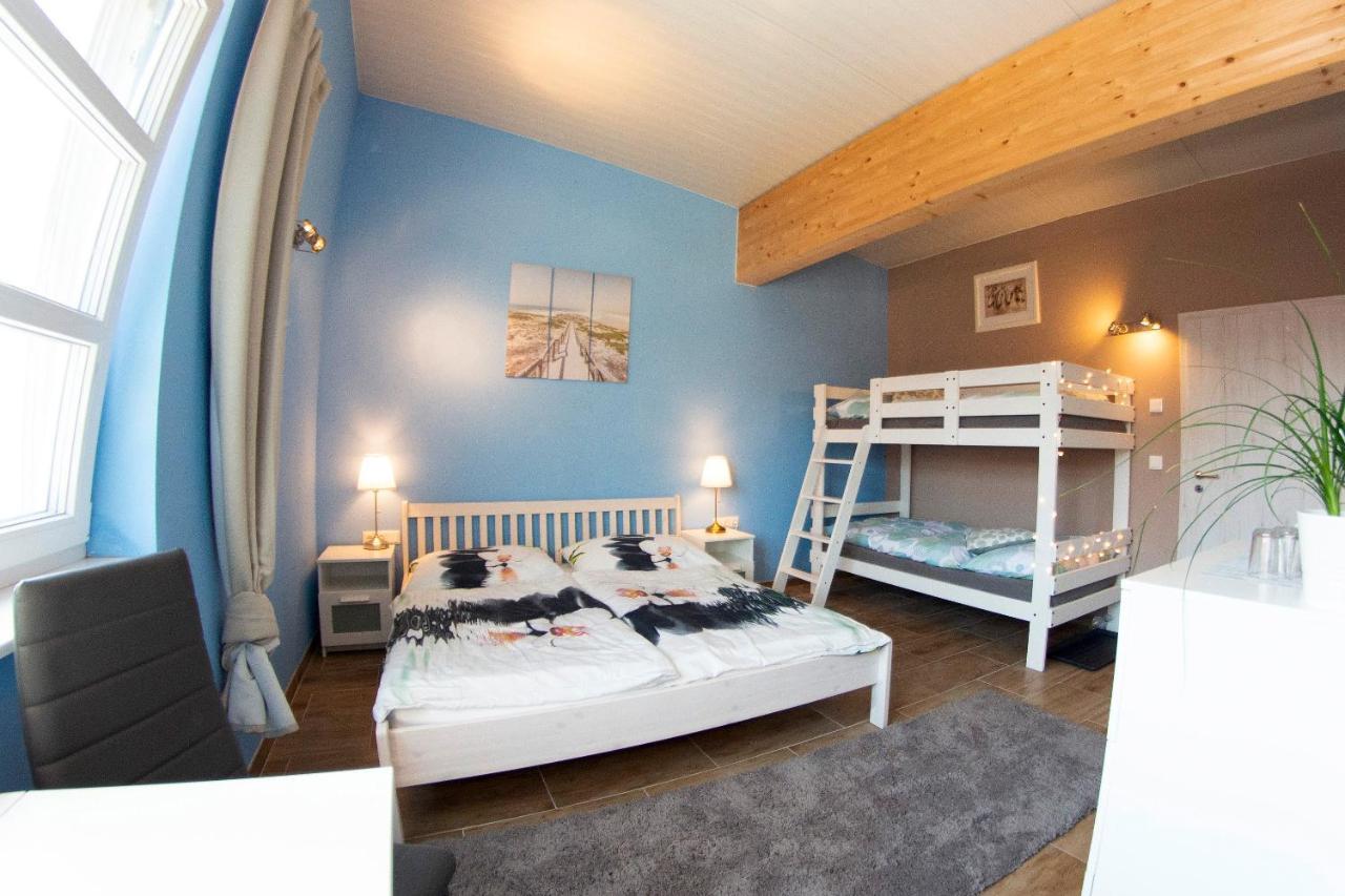 Ranchzimmer Am Hippo-Campus Reit- Und Therapiezentrum Deutsch Haslau Luaran gambar