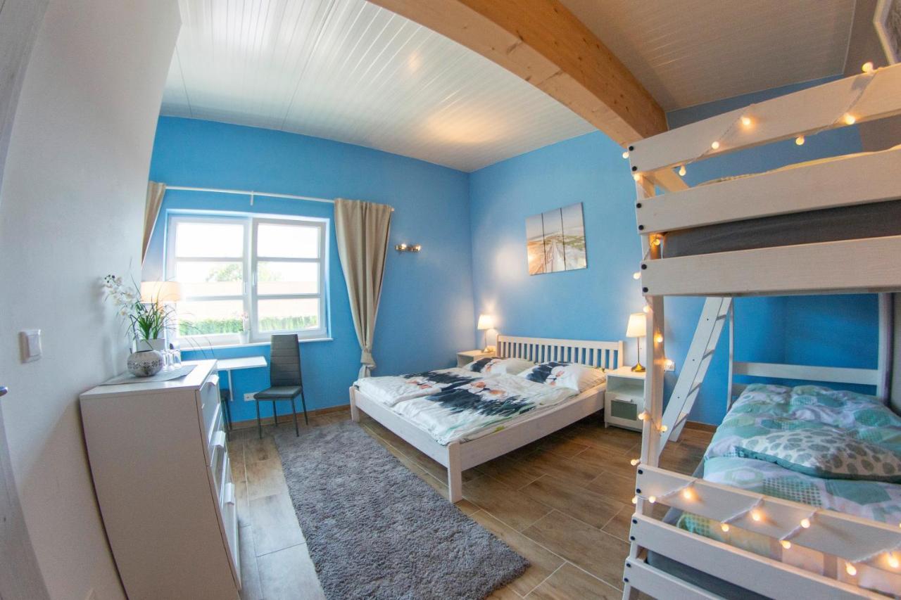 Ranchzimmer Am Hippo-Campus Reit- Und Therapiezentrum Deutsch Haslau Luaran gambar